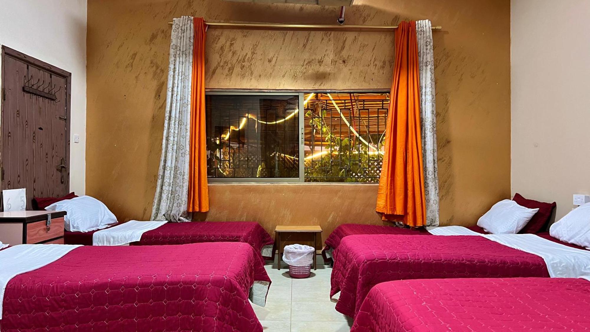 Al-Amer Hostel Akaba Buitenkant foto